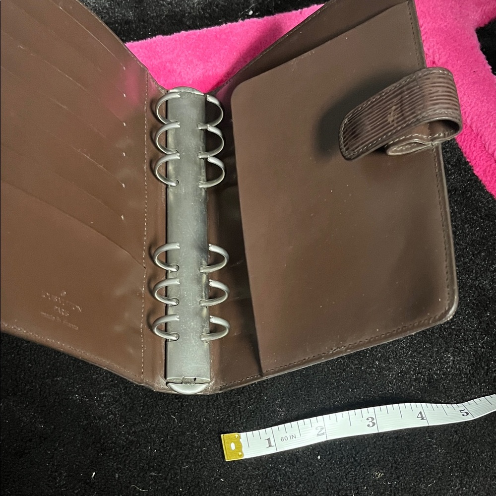 Louis Vuitton Brown Wallet - Picture 7 of 9